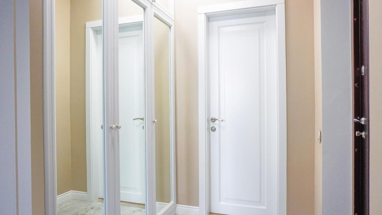 Luxury Apartment Near Metro Station Osokorky Киев Екстериор снимка